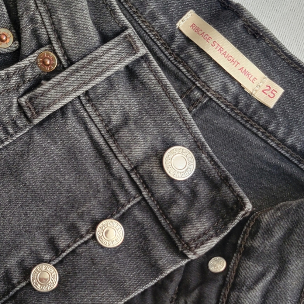 Levi's Ribcage Straight Ankle Jeans Grey Wash Front Seam size 25 - Picture 4 of 5